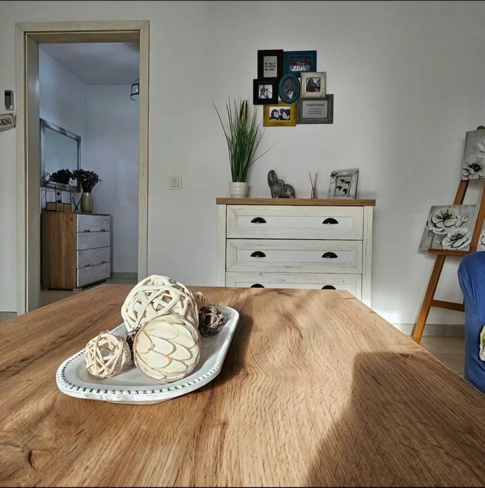 Vand apartament 2 camere nou  ocazie!!
