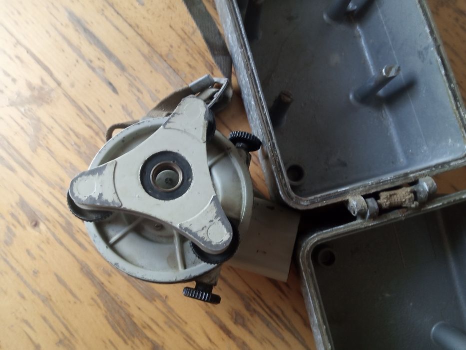 Продам нивелир Н - 3К.