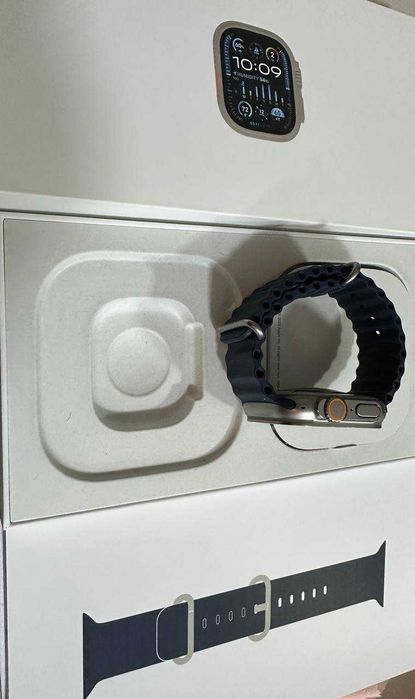 Продам Apple Watch Ultra 2 — идеальное состояние (99% батарея)