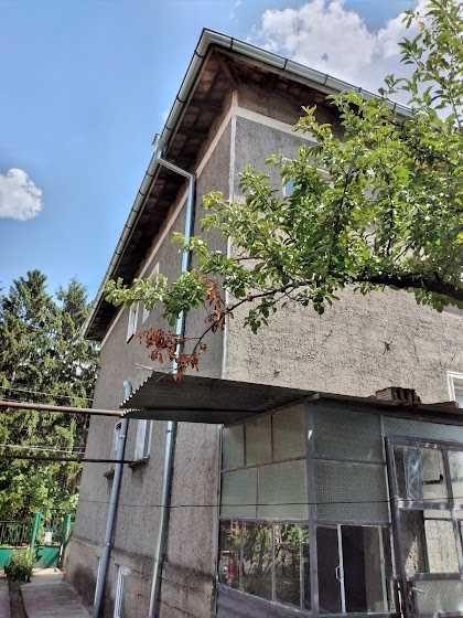 Продава се Къща в Исперих - 175 кв.м за 389 €/кв.м - Снимка #1