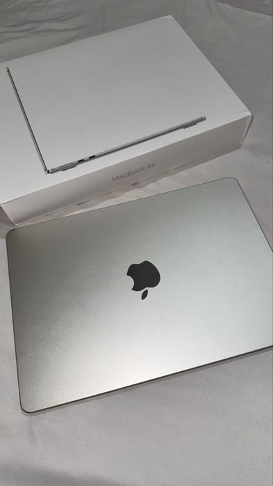 Продаю Macbook Air M2 г.Актау