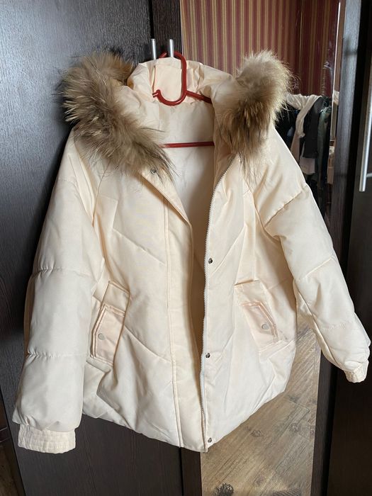 Куртка зимняя почти новая