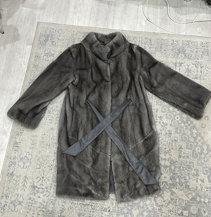 Продам голубую шубу