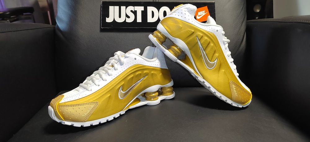 Nike Shox R4, номер 36