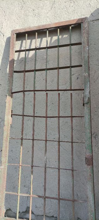 Темир  эшик сотилади