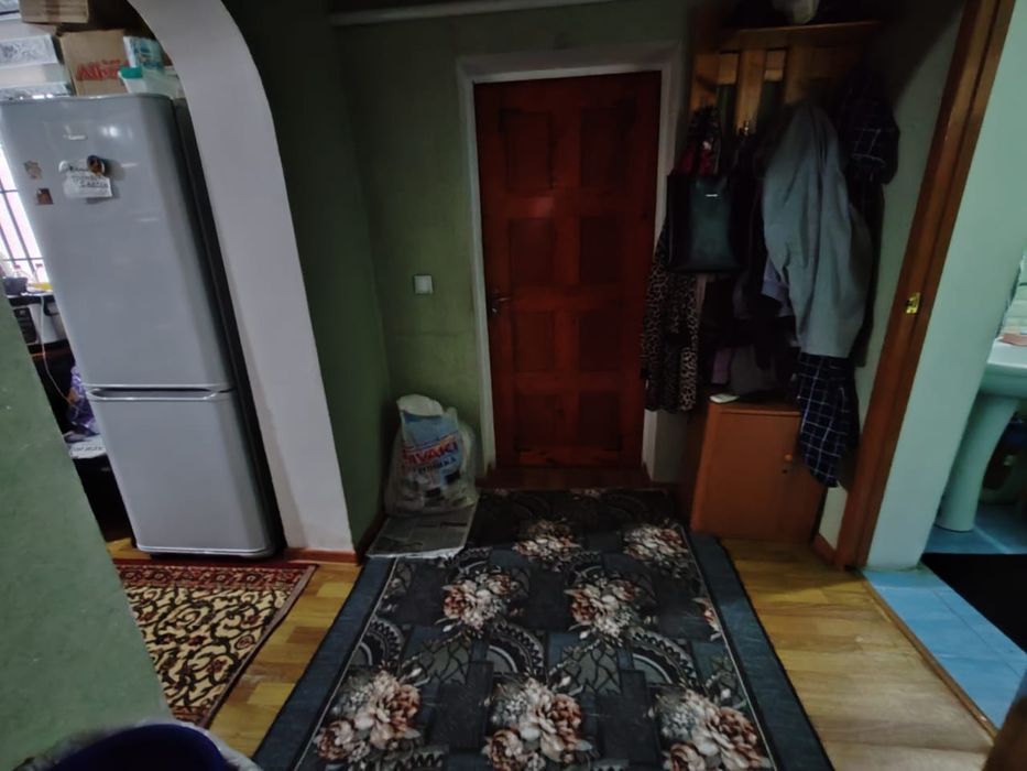 Дом с магазином на продажу