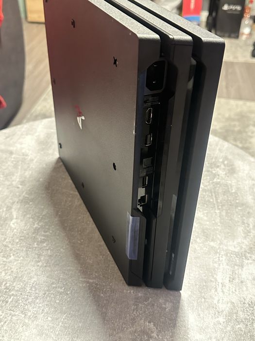 Vand - Schimb Ps4 PRO