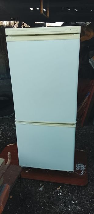 Холодильник в хорошем состоянии