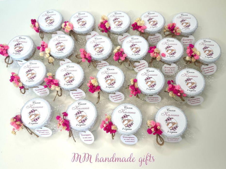 Подаръчета за гости - бурканчета с ароматна свещ