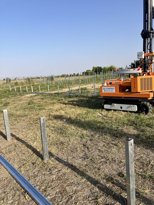 Se închiriază  Sonete pentru batut stâlpi -TURCHI 300F