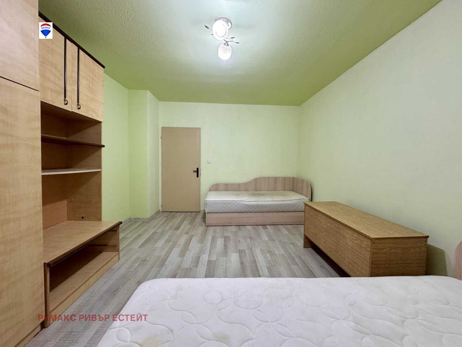 Продава се Двустаен апартамент в Русе, Централен южен район - 67 кв.м за 1521 €/кв.м - Снимка #11