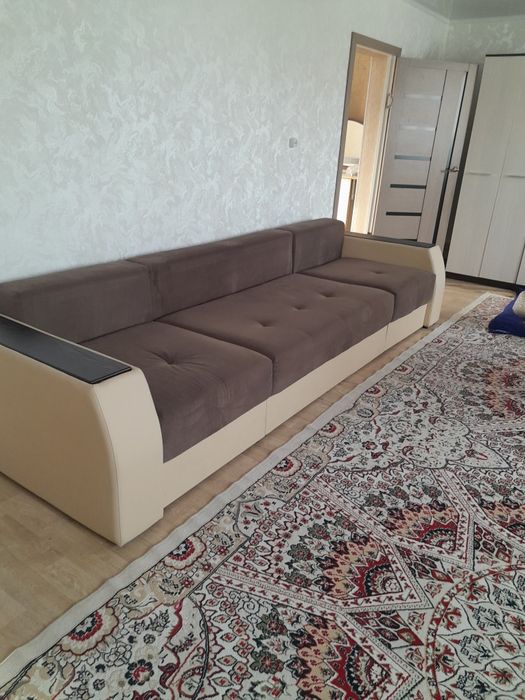 Продам диван отличного состояние