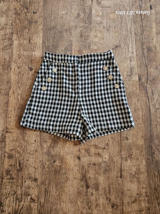 Къси панталони Zara