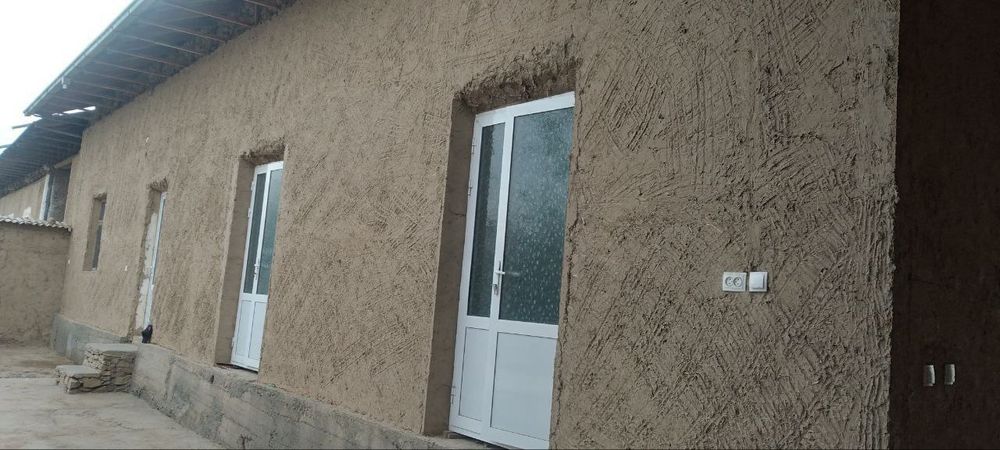 UY sotiladi narxi 600mln 6 sotik yer va 5 sotik boğ