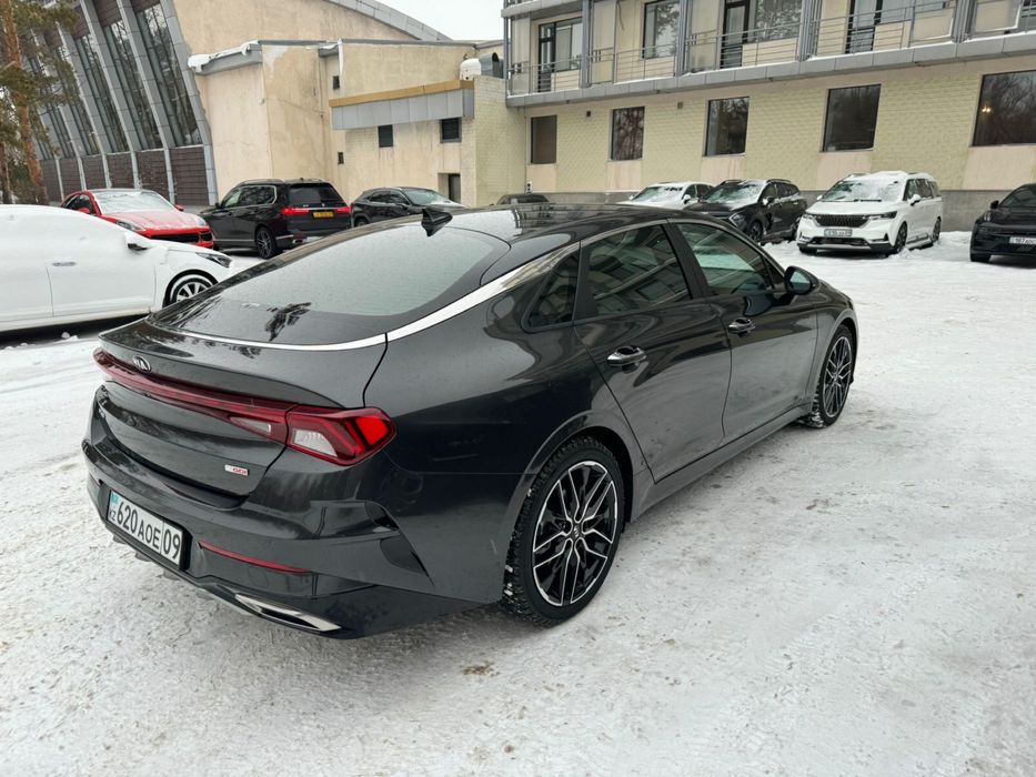 Продается Kia K5 2021 года Nobblesse