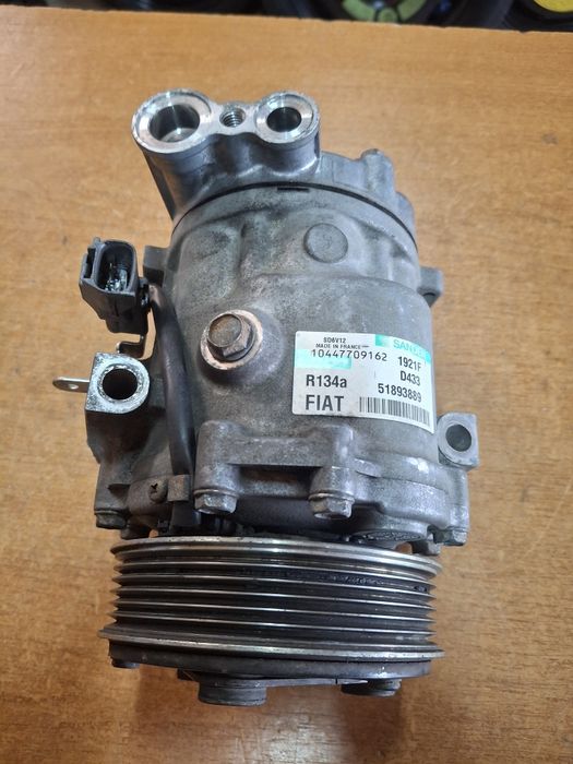Compresor aer condiționat Alfa Romeo Fiat 1.3 Mjet 2008+
