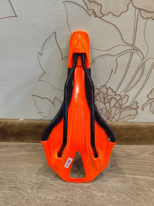 Седалка / седалки за колело / Fizik Arione VS carbon; Syncros RR2.0