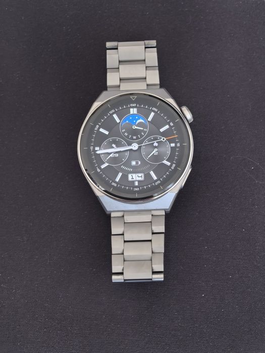 Huawei Watch GT 3 Pro Titanium – Пълен комплект с титаниева верижка