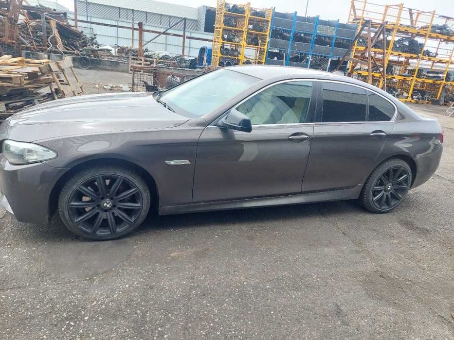 Dezmembram BMW F10 M pachet 3.0 d 258 cp An 2013
Cod motor N57D30A