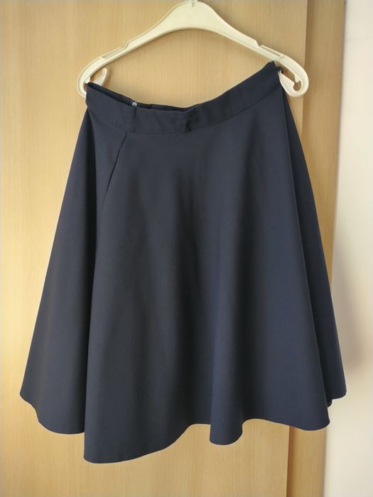 Продам комплект  школьной формы