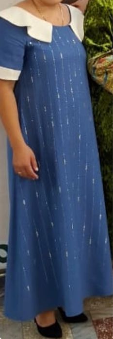 Продам платье синего цвета