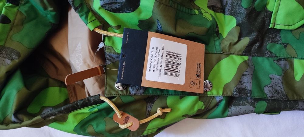 The North Face Printed DryVent  Mountain Parka Mens