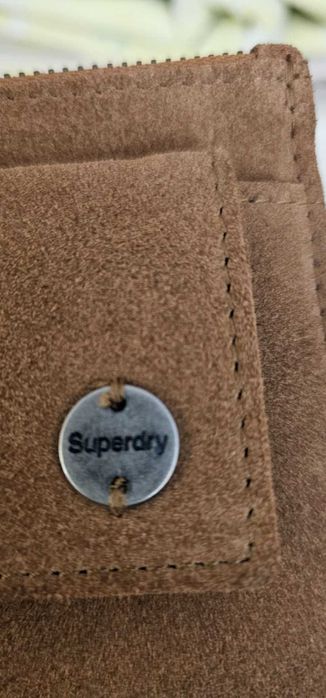 Кожено портмоне Superdry чисто ново