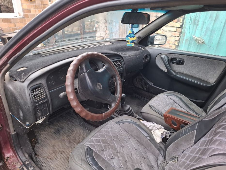 Продаю нисан примера п10 .