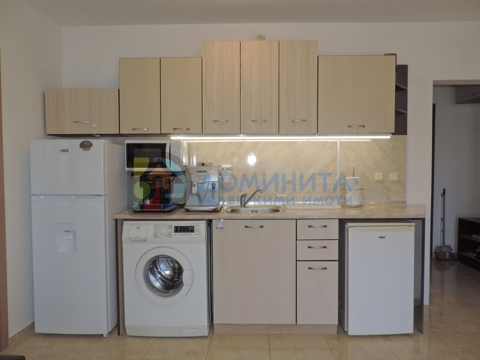 Продава се Двустаен апартамент в Приморско - 76 кв.м за 1157 €/кв.м - Снимка #2