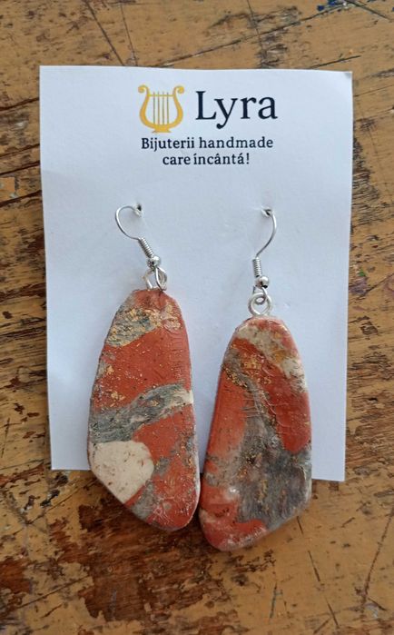 Vând cercei handmade din ceramica