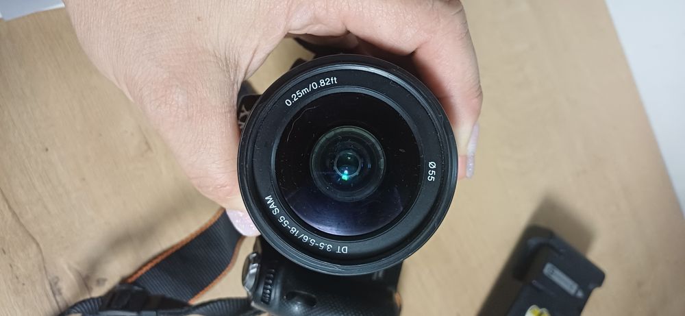 Продам фотоаппарат Sony SLT-A35
