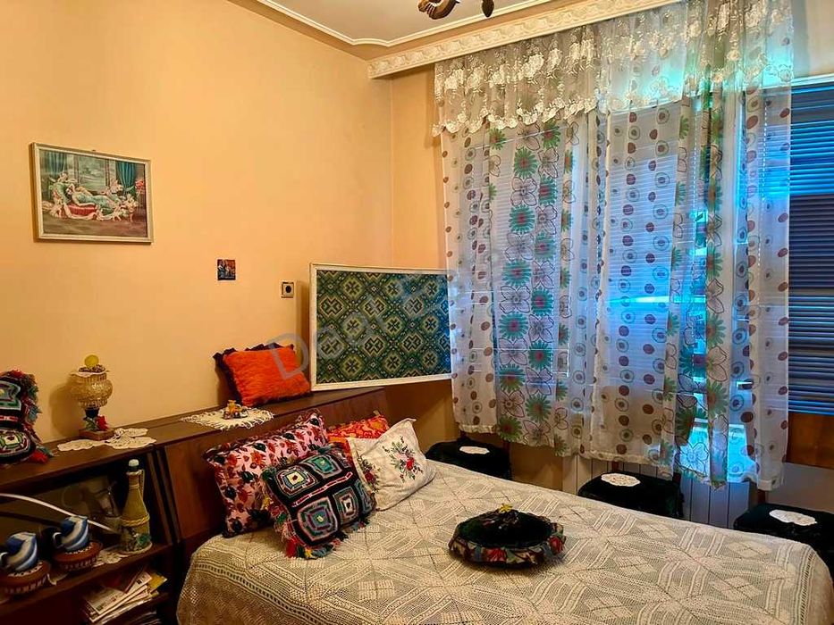 Продава се Тристаен апартамент в Благоевград, Широк център - 90 кв.м за 945 €/кв.м - Снимка #5