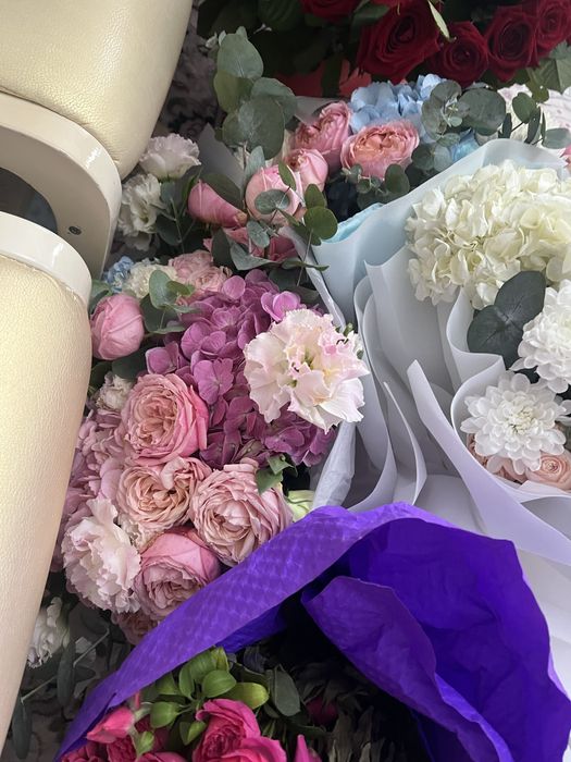 Цветы цена договорная