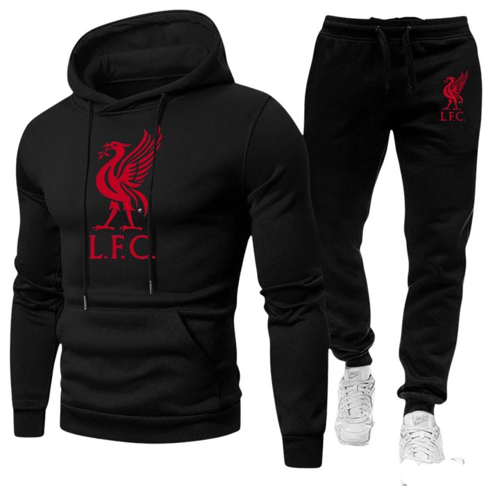 LIVERPOOL Мъжки и детски компекти , суичъри и блузи , тениски с име