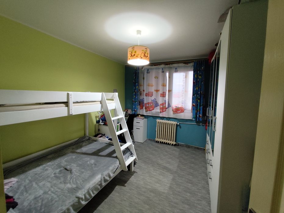 Apartament 3 camere zona buna