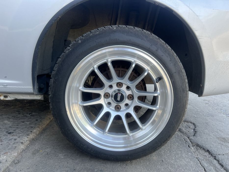 Продам диски R15 с резиной