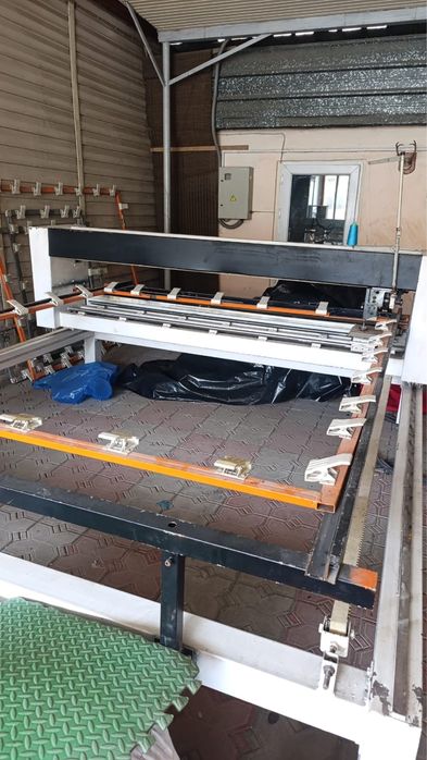 Стегальная машинка