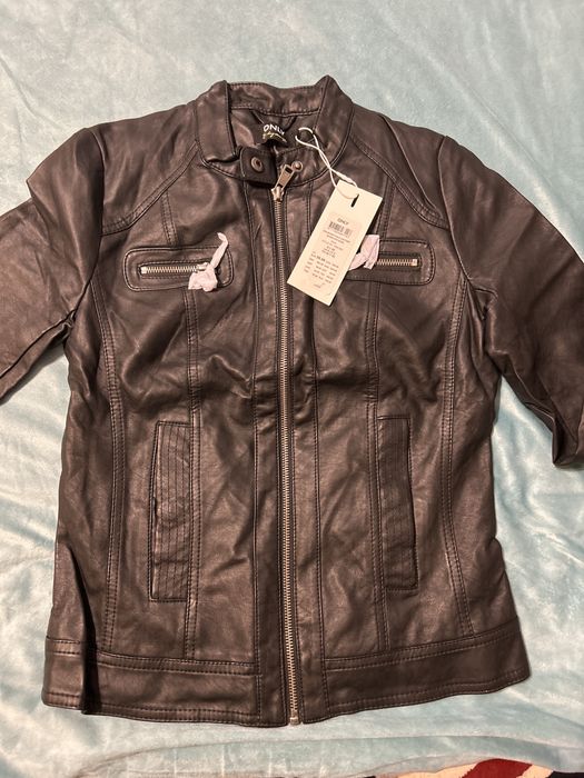 Vand Geaca only mas 34 ( xs)