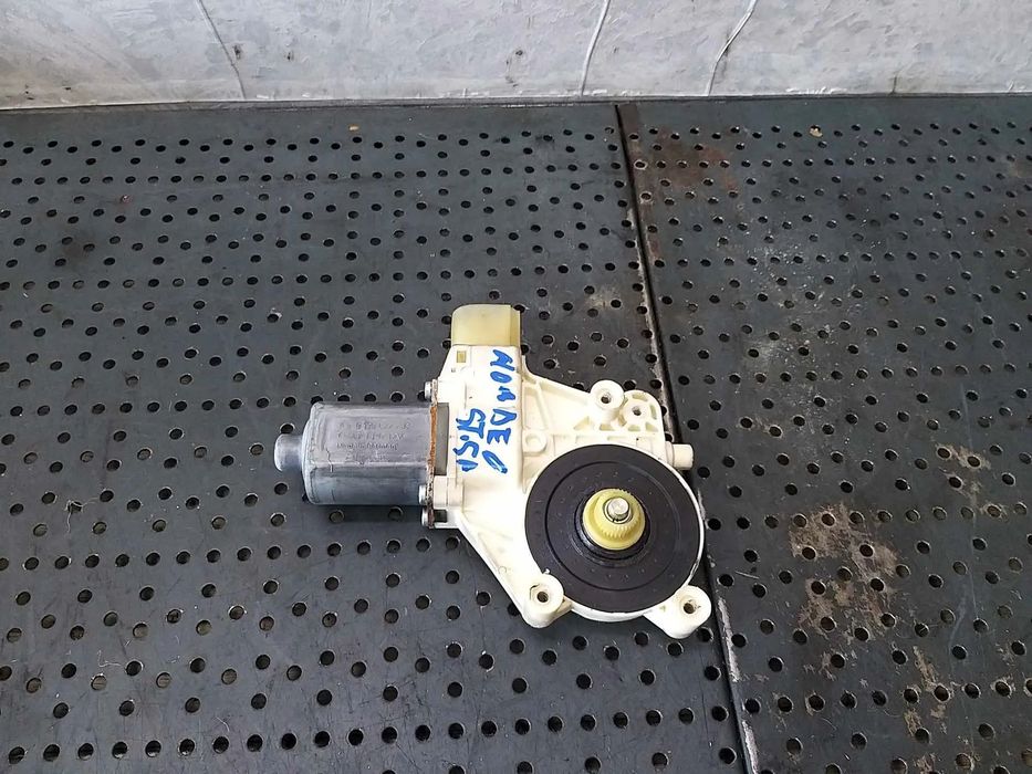 Motoras macara stanga spate ford mondeo 4 ba7 break 6m2114553b 0130822286