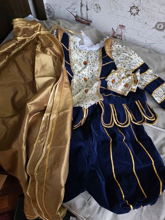 Костюм новогодний короля