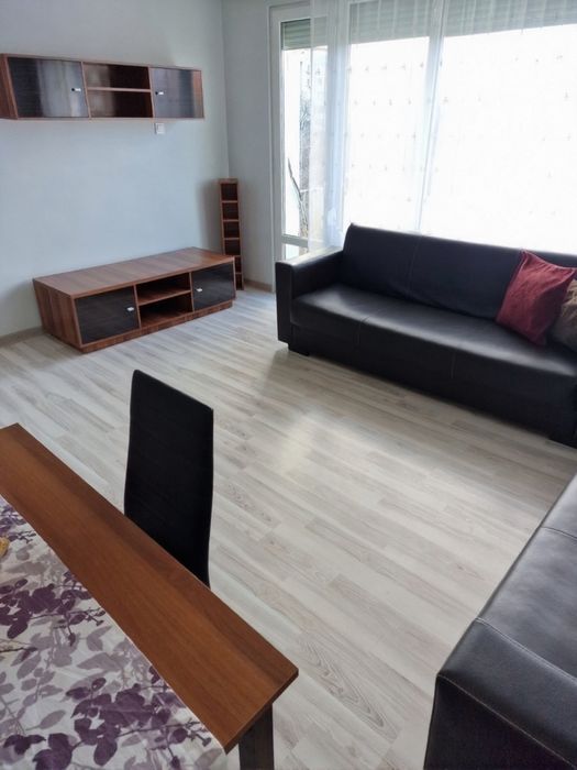 Дава се под наем Тристаен апартамент в Пловдив, Кючук Париж - 100 кв.м за 428.91 € - Снимка #6