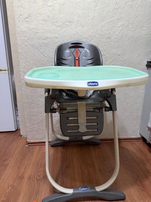 Продам стульчик для кормления