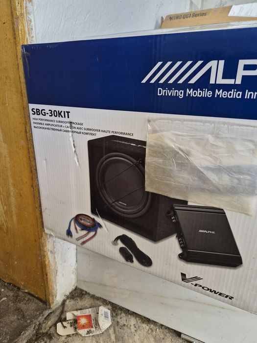 Туба с усилвател Alpine