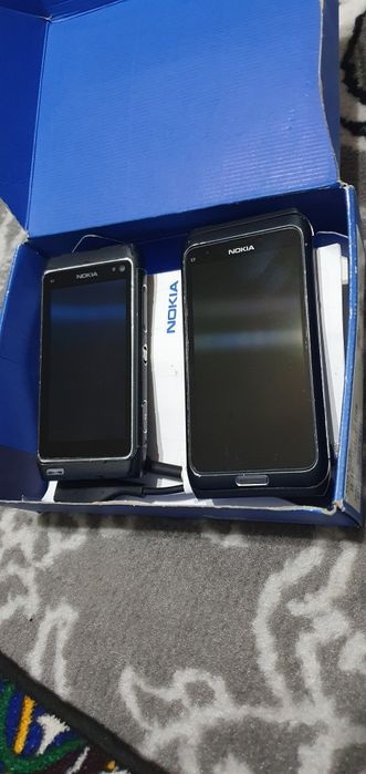 Telefon Nokia E7 sotiladi