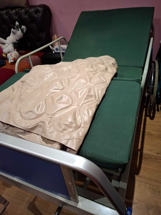 болнично ортопедично легло