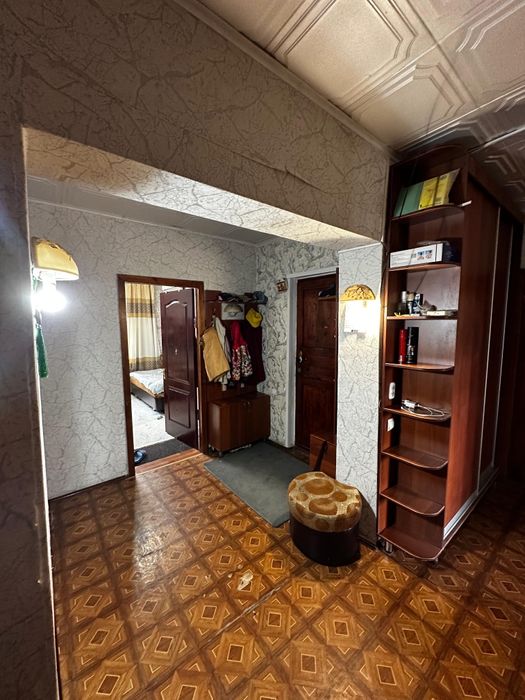 Продается 4-х комн. квартира