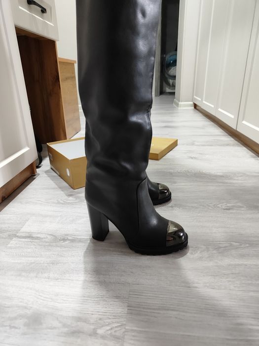 Продам сапоги в отличном состоянии