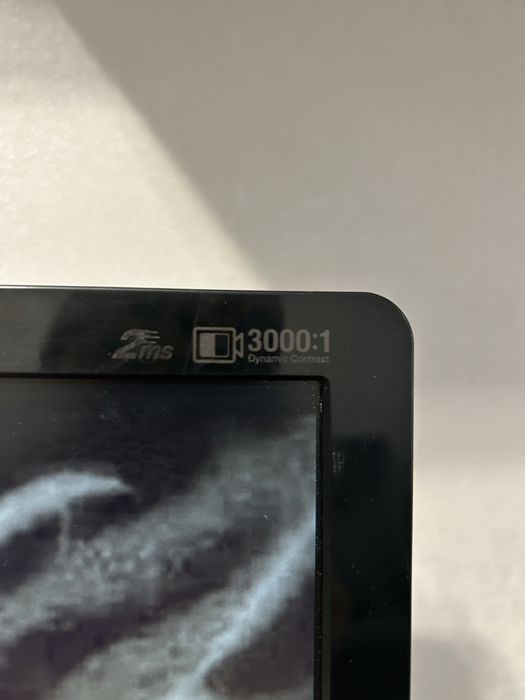 Монитор для комьютера