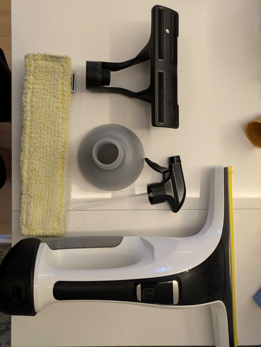 Aspirator geamuri alb Karcher WV6 - impecabil, folosit o singură dată