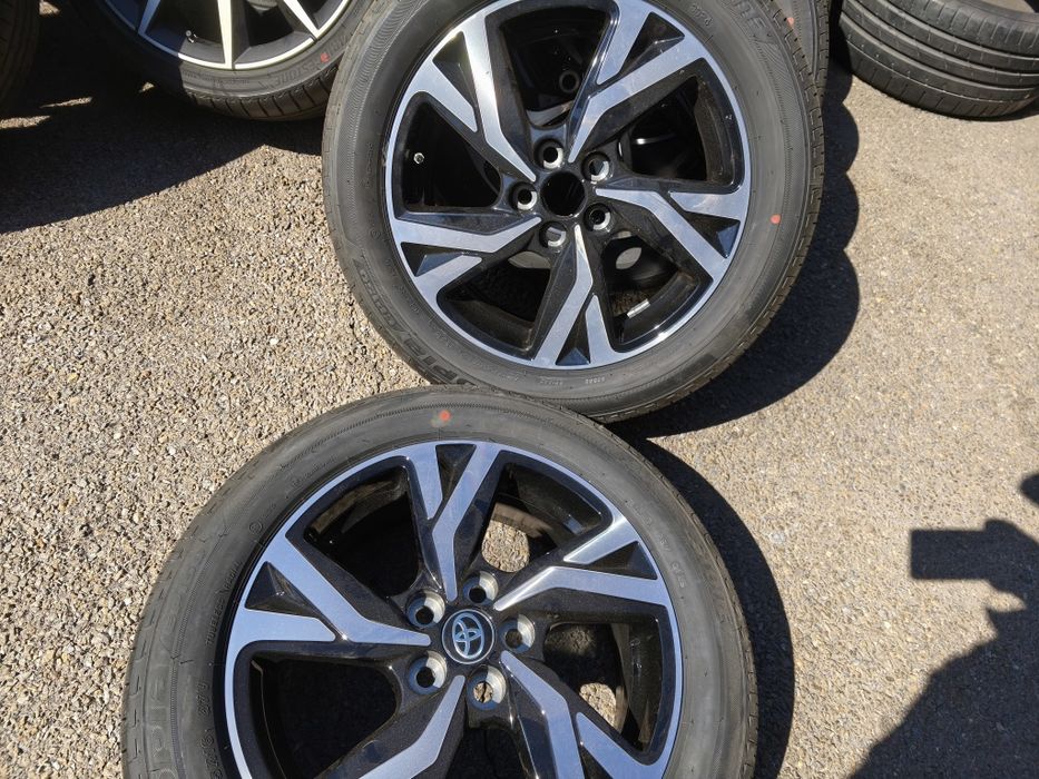 16" оригинални алуминиеви джанти за Toyota Yaris.